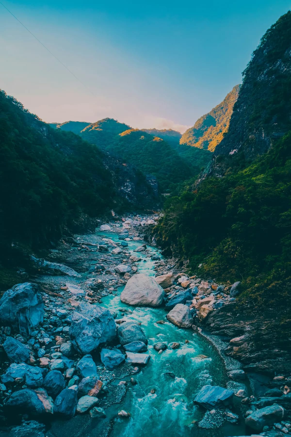 Hualien landscape, from the original Breakout website
